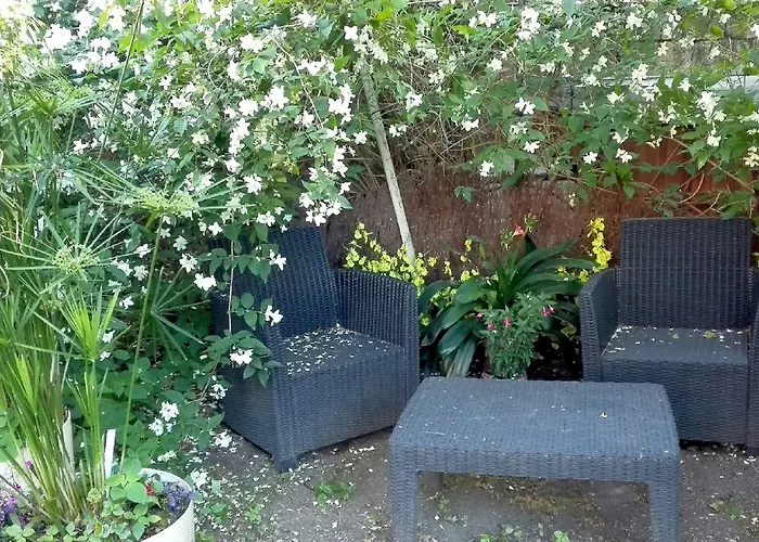 Sequoia Garden بوردو