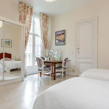 Sequoia Garden 3* Bordeaux