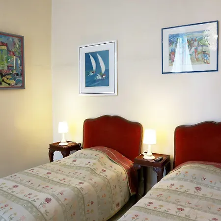 Sequoia Garden 3* Μπορντό